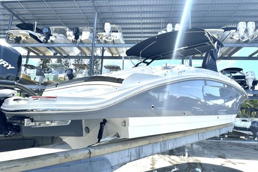 Sea Ray 270 SDX Outboard image