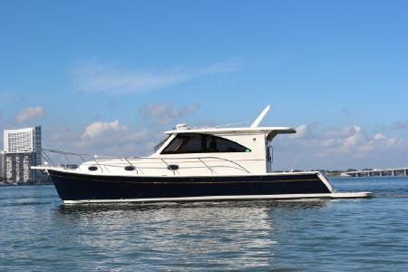 Marlow Pilot 37 Pilothouse