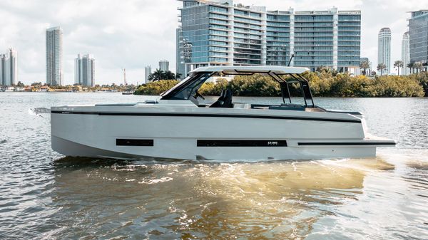 De Antonio Yachts D36 OPEN image