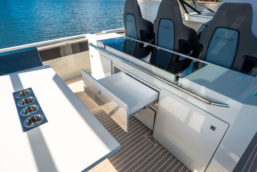 De Antonio Yachts D36 OPEN image