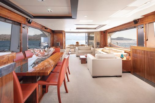 Sunseeker 88 Yacht image