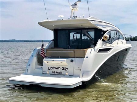 Sea Ray 400 Sundancer image