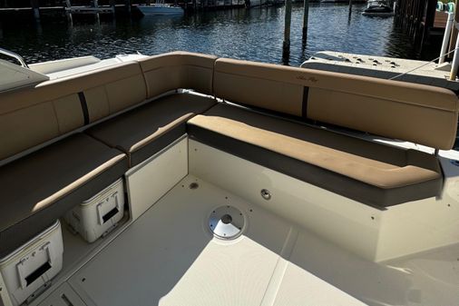 Sea Ray 400 Sundancer image