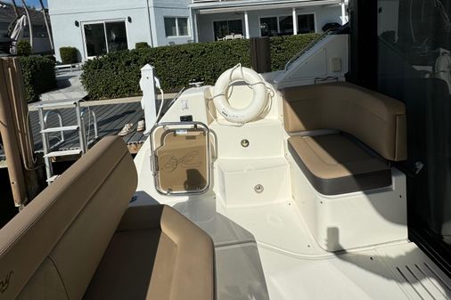 Sea Ray 400 Sundancer image