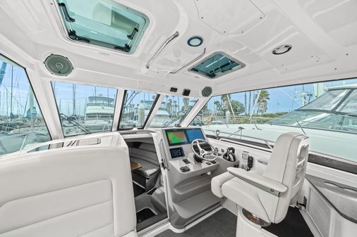 Boston Whaler 345 Conquest Pilothouse image