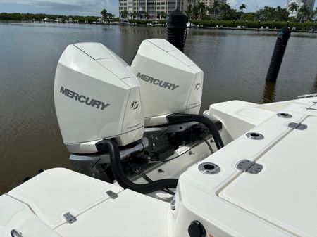 Boston Whaler 280 Dauntless image