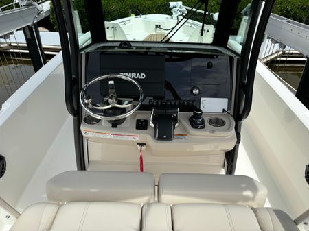 Boston Whaler 280 Dauntless image