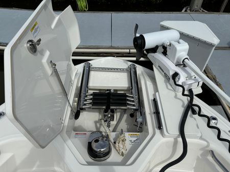 Boston Whaler 280 Dauntless image