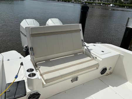 Boston Whaler 280 Dauntless image