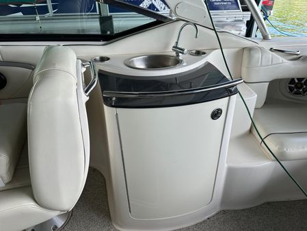 Sea-ray 270-SLX image