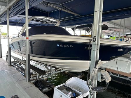 Sea-ray 270-SLX image