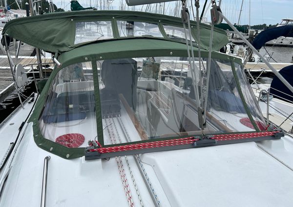 Beneteau 393 image