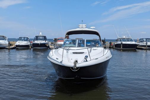 Sea Ray 330 Sundancer image