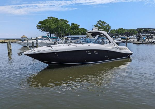 Sea Ray 330 Sundancer image