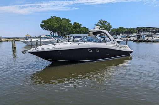 Sea Ray 330 Sundancer image