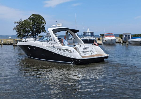 Sea Ray 330 Sundancer image