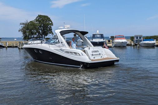 Sea Ray 330 Sundancer image