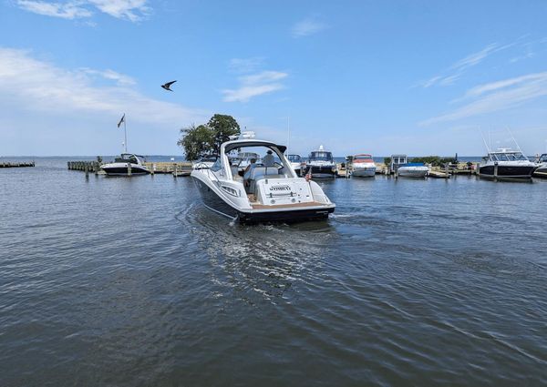 Sea Ray 330 Sundancer image