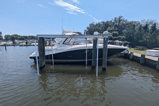 Sea Ray 330 Sundancer image