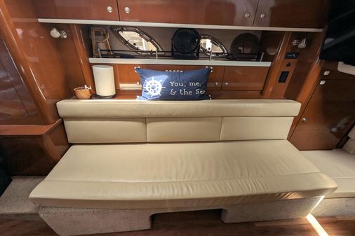 Sea Ray 330 Sundancer image