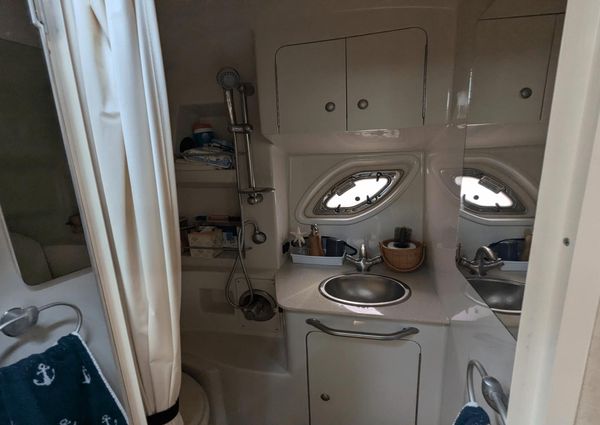 Sea Ray 330 Sundancer image