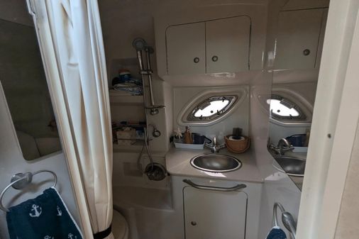 Sea Ray 330 Sundancer image