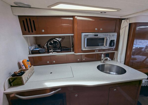 Sea Ray 330 Sundancer image