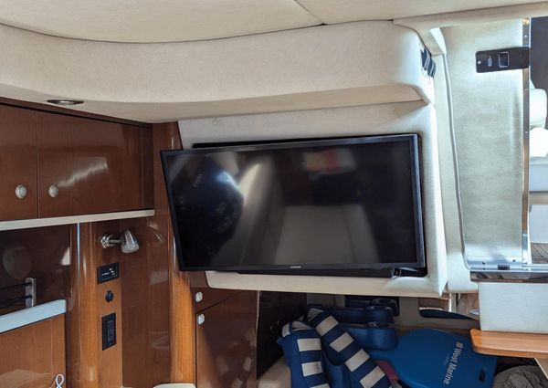 Sea Ray 330 Sundancer image