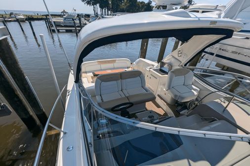 Sea Ray 330 Sundancer image