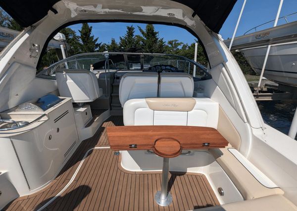 Sea Ray 330 Sundancer image