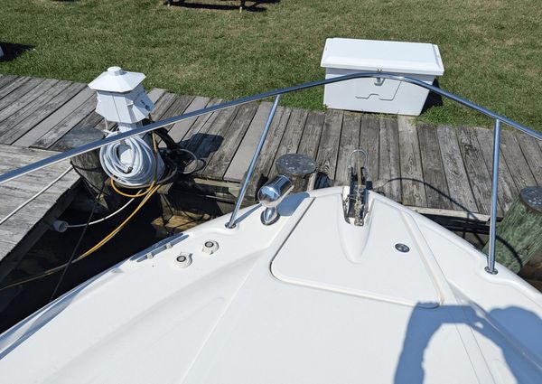 Sea Ray 330 Sundancer image