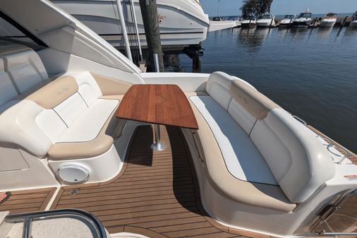 Sea Ray 330 Sundancer image