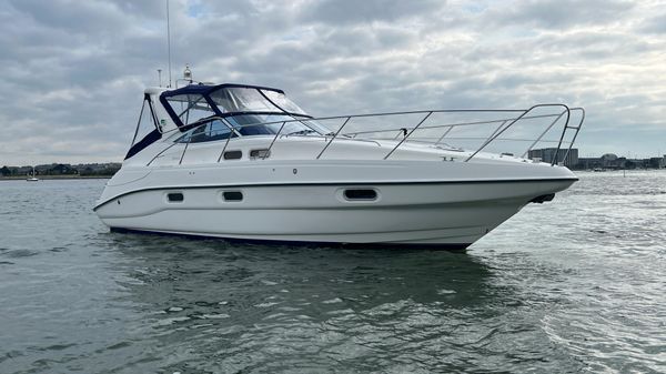 Sealine S34 