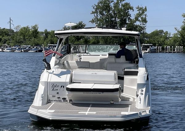 Sea Ray 320 Sundancer image