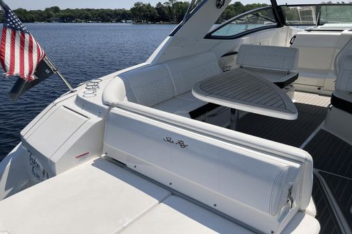 Sea Ray 320 Sundancer image