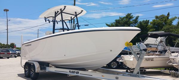 Aquasport 2200-CENTER-CONSOLE image