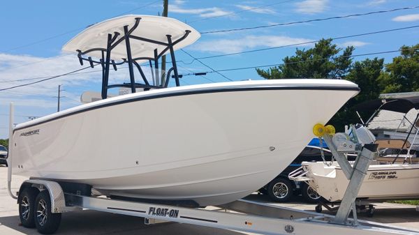 Aquasport 2200 Center Console