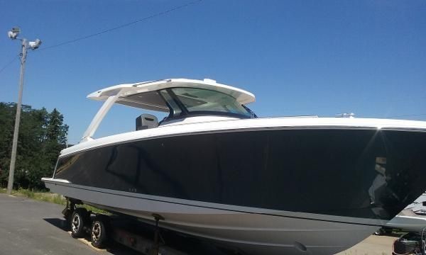 Tiara Sport 38 LS - main image