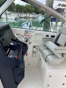 Pursuit DC 295 Dual Console image