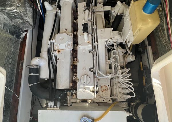 SeaVee 32 Cuddy Inboard Diesel image