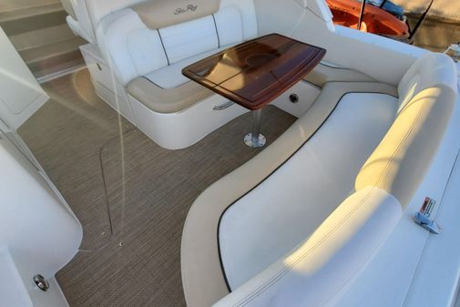 Sea Ray 310 Sundancer image