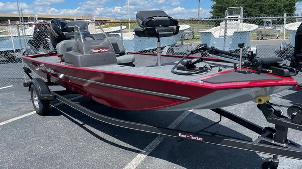 Tracker Bass Tracker Classic XL