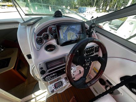 Crownline 250 CR image