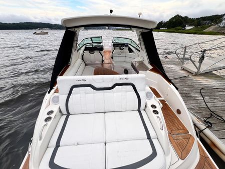 Sea Ray 350 SLX image