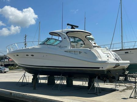 Sea Ray 420 Sundancer image