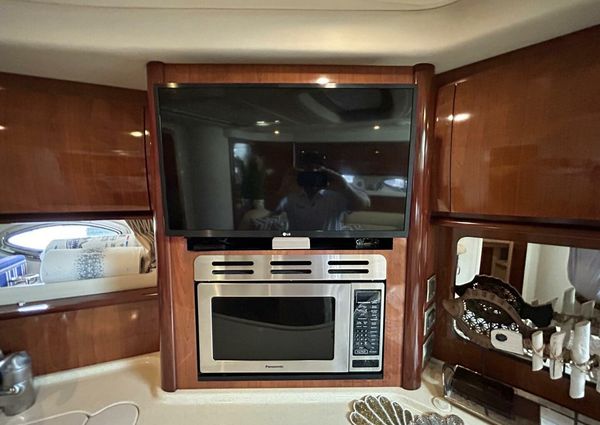 Sea Ray 420 Sundancer image