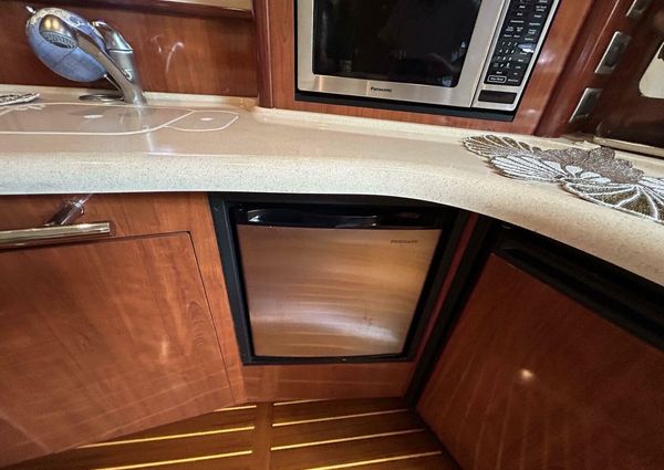 Sea Ray 420 Sundancer image