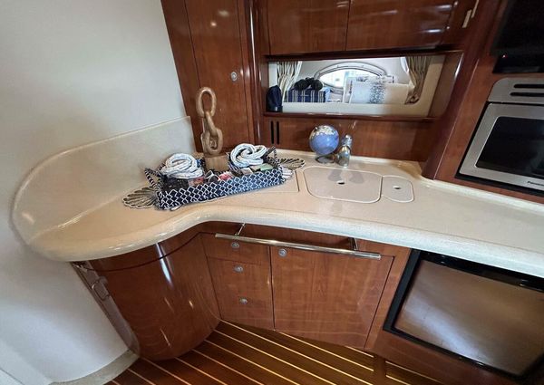 Sea Ray 420 Sundancer image