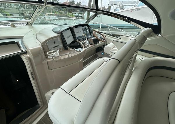 Sea Ray 420 Sundancer image