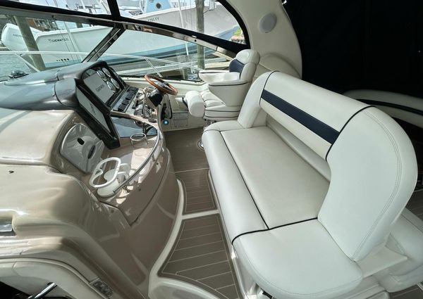 Sea Ray 420 Sundancer image